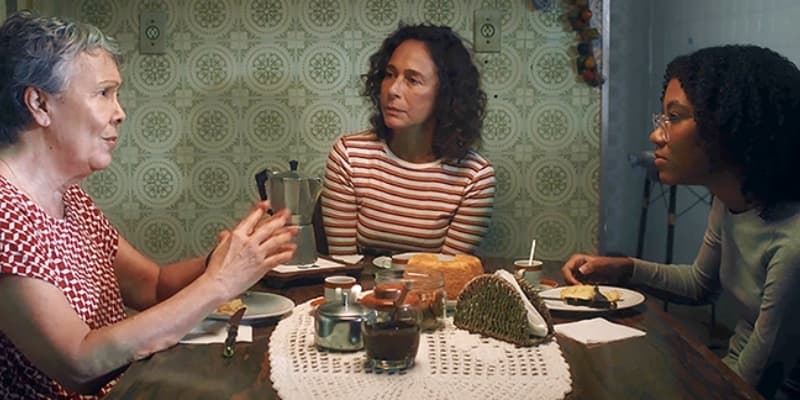 Avenida Beira-Mar — Dir. Maju de Paiva e Bernardo Florim, Brasil, Drama, 2024, 92 min.