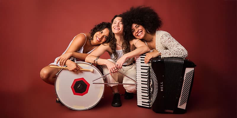 Trio Macambira — Vem Dançar Forró