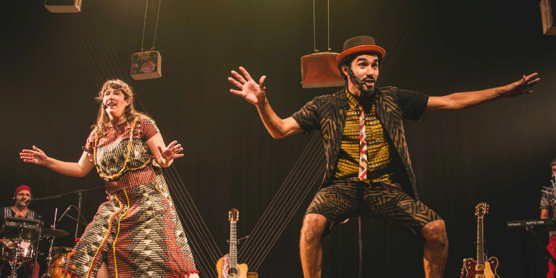 Mundo Aflora Show — com Flora Poppovic e Angelo Mundy